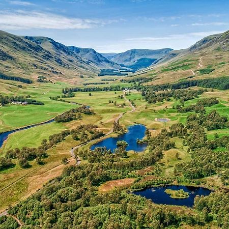 Glen Clova Lodges Inchmill Екстериор снимка